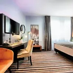 Ξενοδοχείο Leonardo Boutique 4*