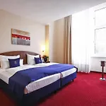 Leonardo Boutique Ξενοδοχείο 4*