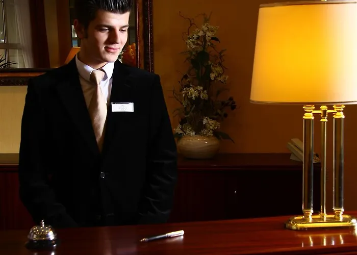 ليوناردو البوتيكي دوسلدورف