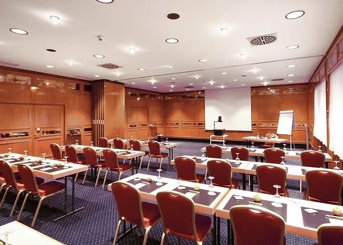 Leonardo Boutique Hotel 4*