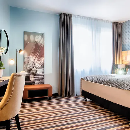 Leonardo Boutique Hotel