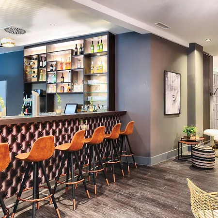 Leonardo Boutique 4*