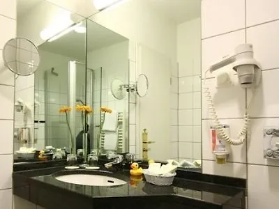 Ξενοδοχείο Leonardo Boutique 4*