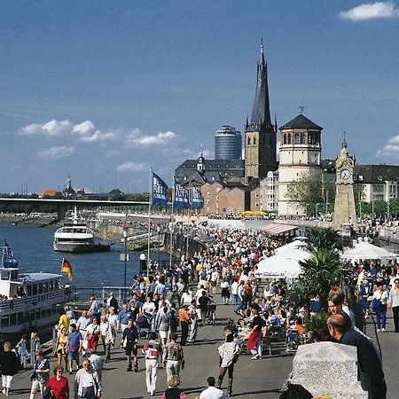 Hotel Leonardo Boutique 4*