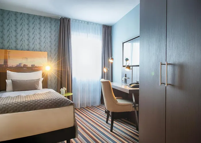 Leonardo Boutique Hotel 4*