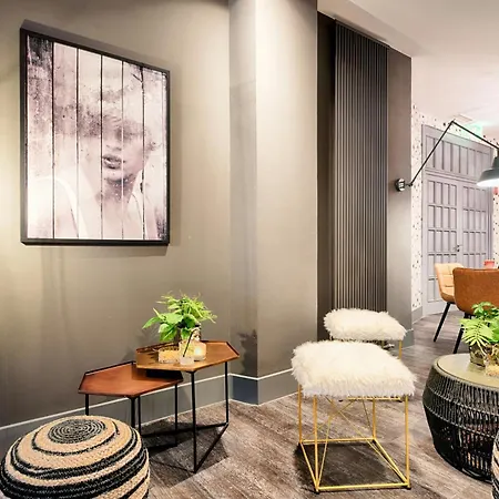Leonardo Boutique 4*