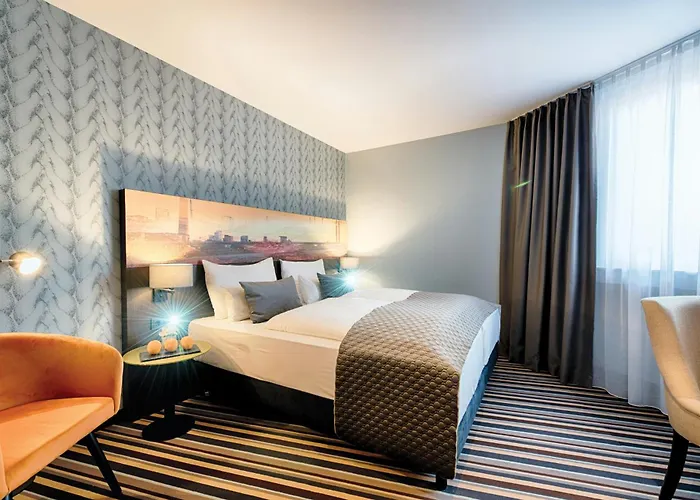 Leonardo Boutique Hotel 4*